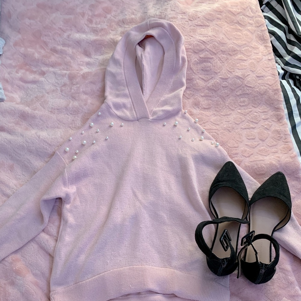 Girl M size 10-12 pink hooded sweater with pearls